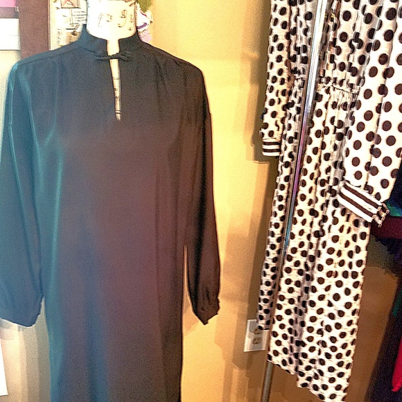 Vintage I 1970's I Auth Luigi of Naples I 8 - Picture 1 of 3